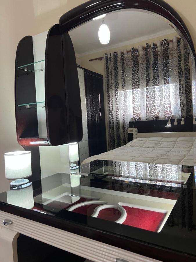 Guest House Pulake Berat Bagian luar foto