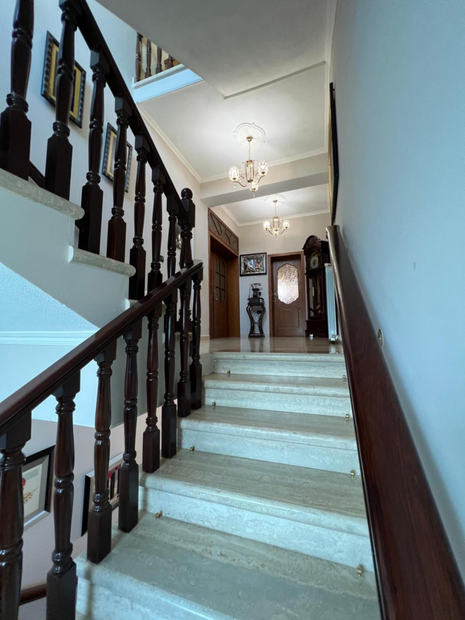 Guest House Pulake Berat Bagian luar foto